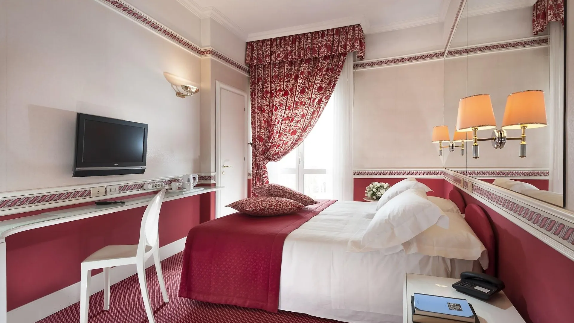 Hotel Milton Rimini 4*,  Italie